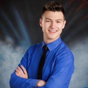 Meet your Posher, Sam